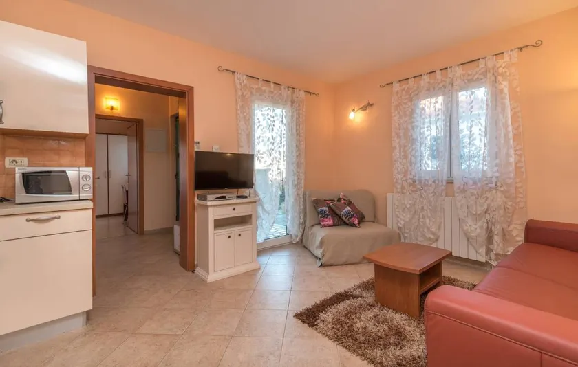 Child-friendly apartment with barbeque, pool & terrace | Pet-friendly - Image 1