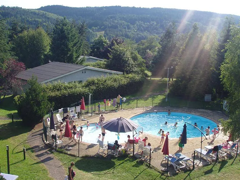 Kinderfreundliches charmantes Ferienhaus mit beheiztem Pool | Haustiere erlaubt - Image 1