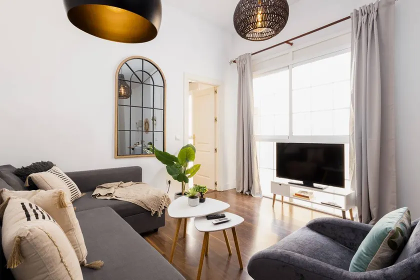 Appartement | Proche Alcazaba - Image 1