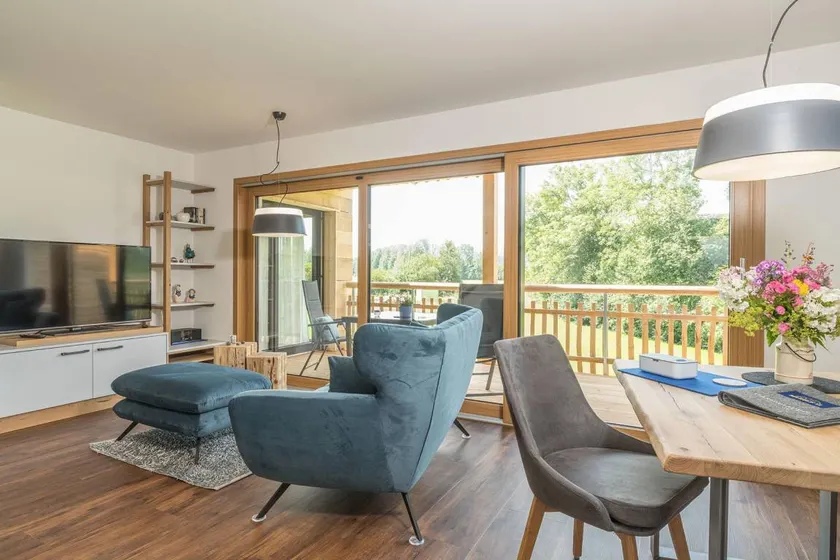 Family-friendly nice holiday apartment with sauna, garden & terrace | Mountain view - Image 1