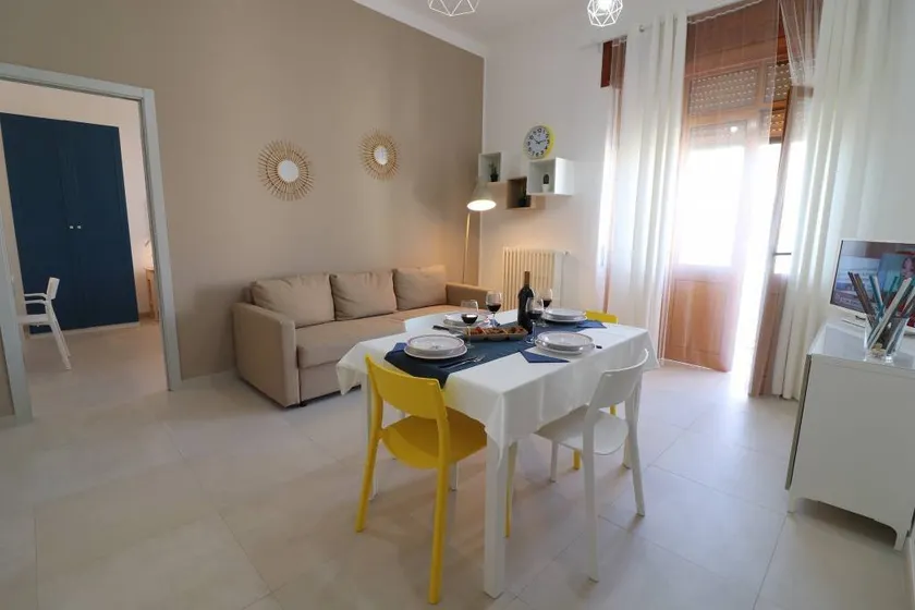 Apartment | Panoramic view - Image 1