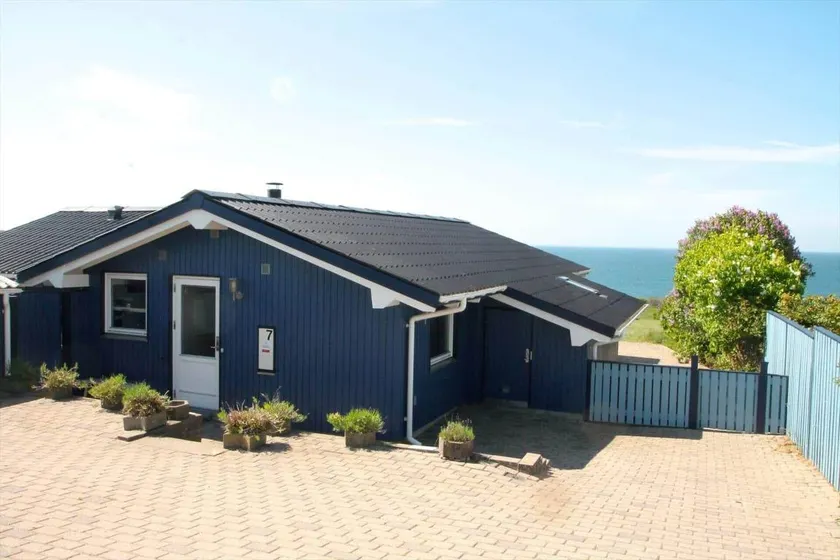House with terrace & barbeque | Sea view | Pet-friendly - Image 1