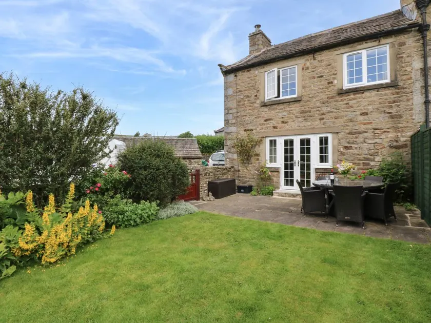 Children-friendly cottage with garden | Pets allowed - Image 1