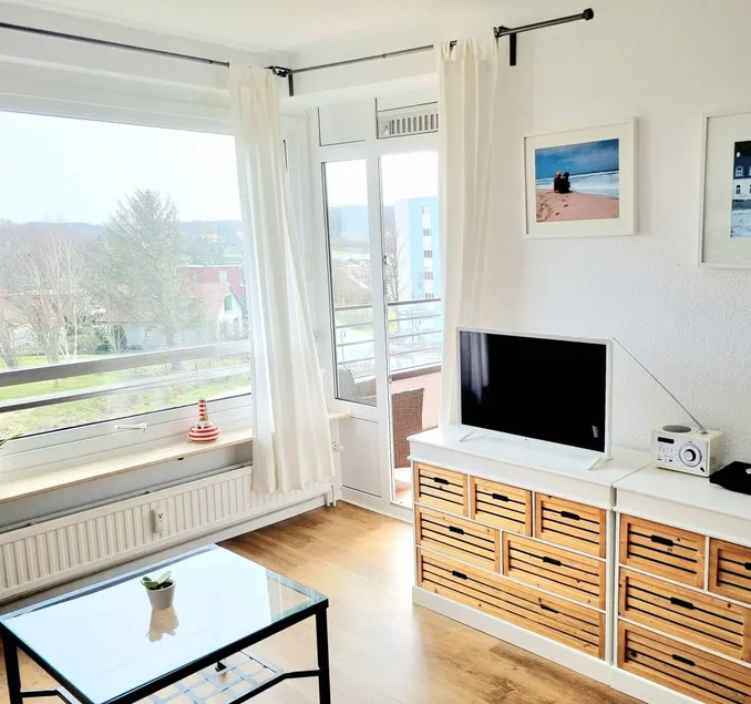 Apartment | Lake view - Image 1