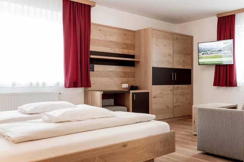Holiday apartment with terrace & sauna - Image 1
