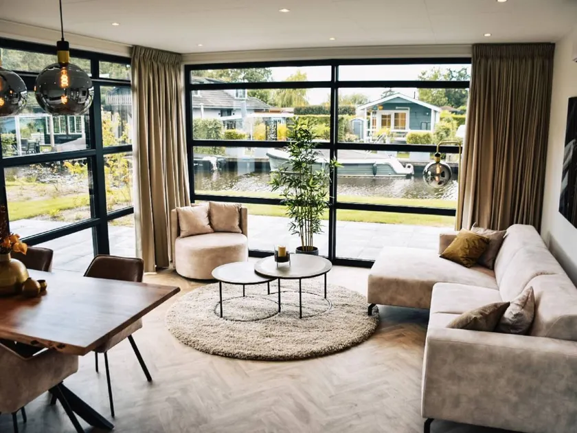 Maison avec terrasse - Image 1