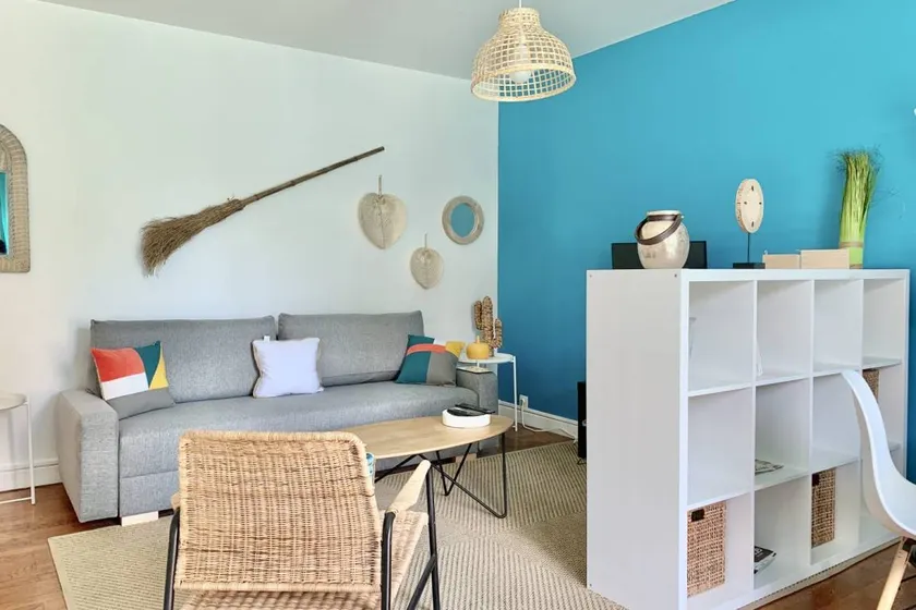 Family-oriented flat with terrace | Pets allowed - Image 1