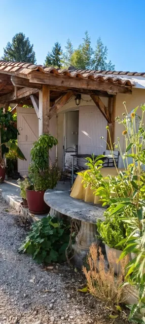 Maison avec barbecue, jardin et terrasse | Vue jardin | Parfaite pour le travail à distance - Image 1