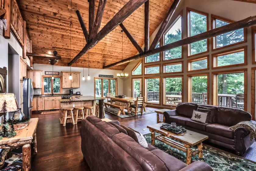 Cranberry Lake Chalet - Image 1