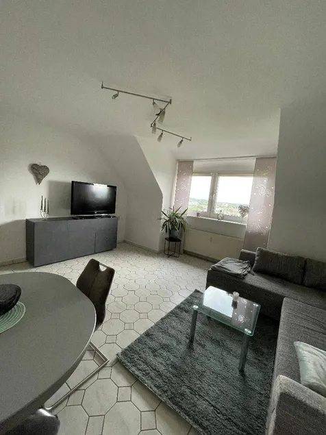 Flat with garden | Nature view - Image 1