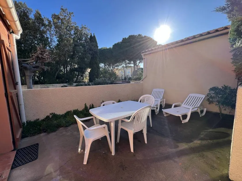 Charming 2-Bedroom Villa, Terrace, 250m to Beach, Sleeps 6, Quiet Area - Image 1
