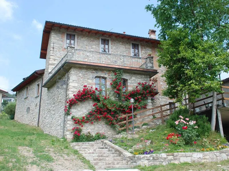 Agriturismo Cavallo Grigio - con ristorante: Camera arancio - Image 1