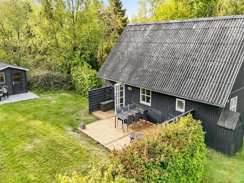 Beautiful Home In Give With Kitchen - Image 1