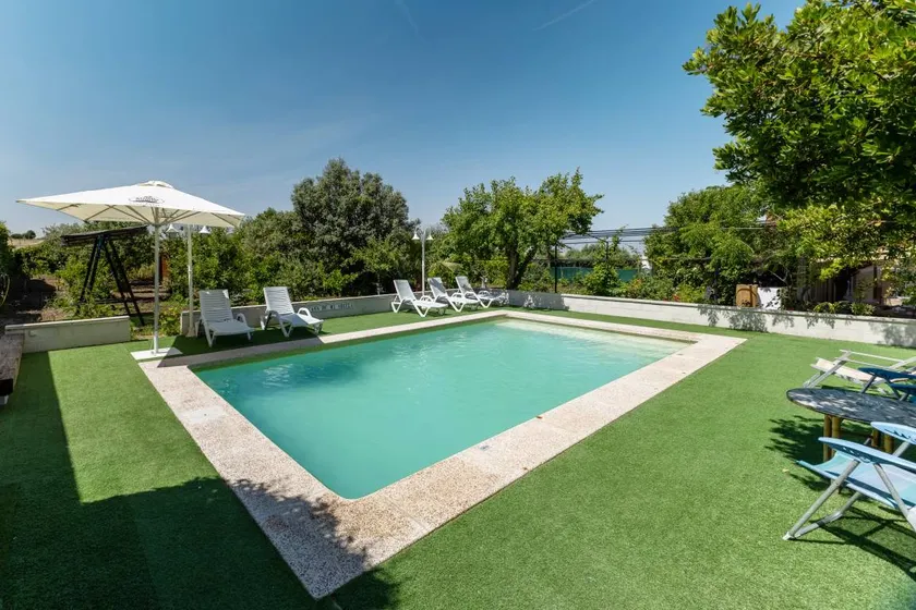 Ferienhaus mit Sauna, privatem Pool und Garten | Gartenblick | Perfekt für die Arbeit von Zuhause - Image 1