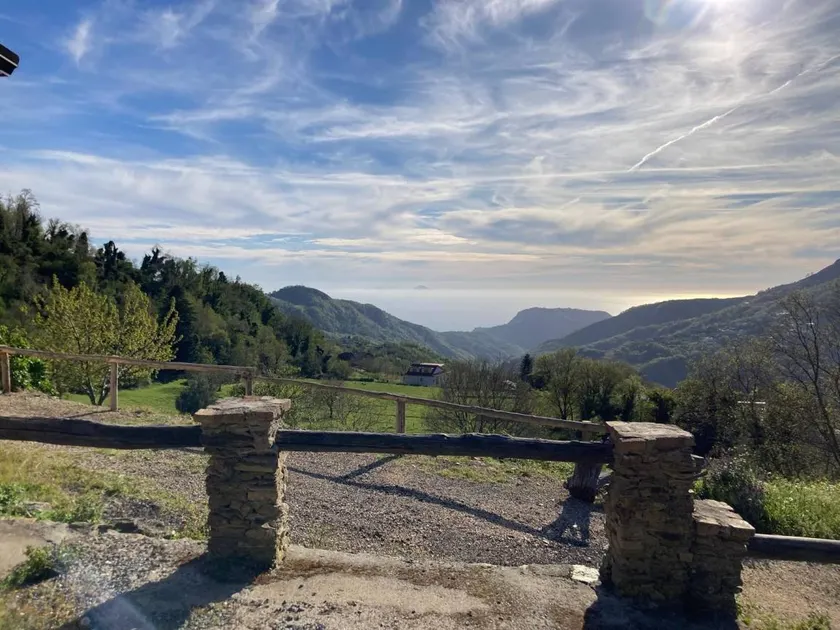 Casa con giardino, terrazza e griglia | Vista sulla città - Image 1