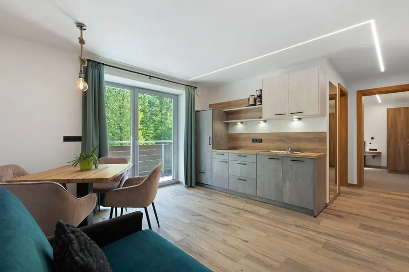 Child-friendly holiday apartment with heated pool, sauna & terrace | Mountain view | Good for workation | Pets allowed - Image 1