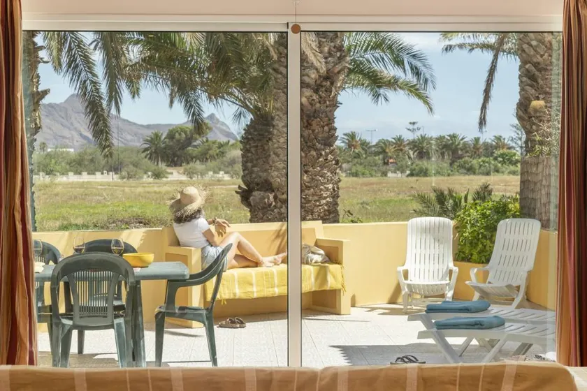 Maison de vacances avec barbecue et terrasse | Adaptée au travail à distance - Image 1