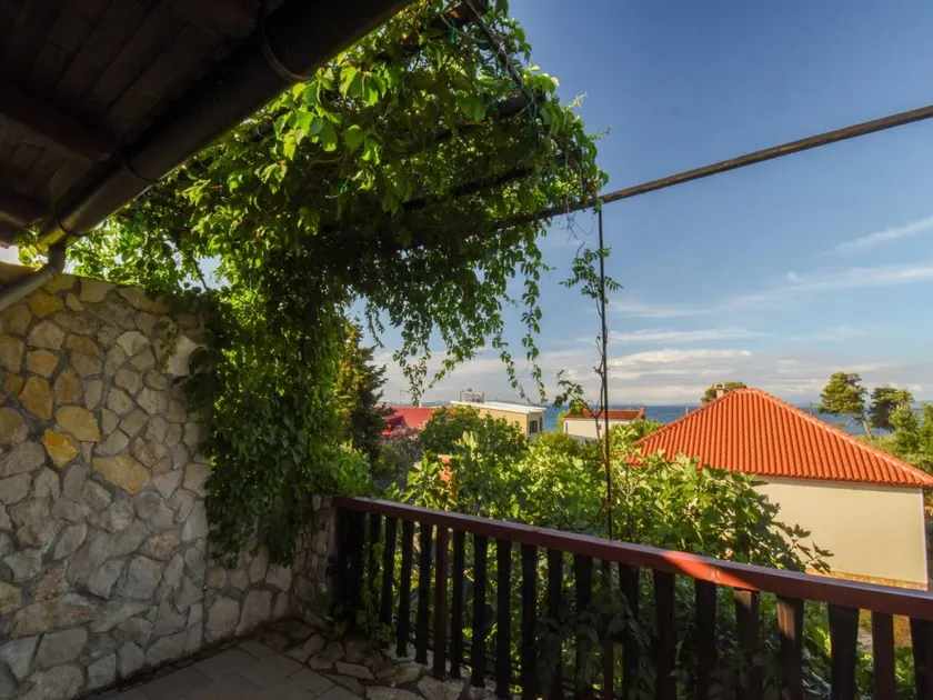 Apartment Kostanjevac - Image 1