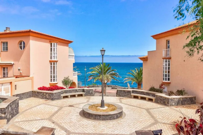 Precioso Apto Caleta Interian Beach By Paramount Holidays - Image 1
