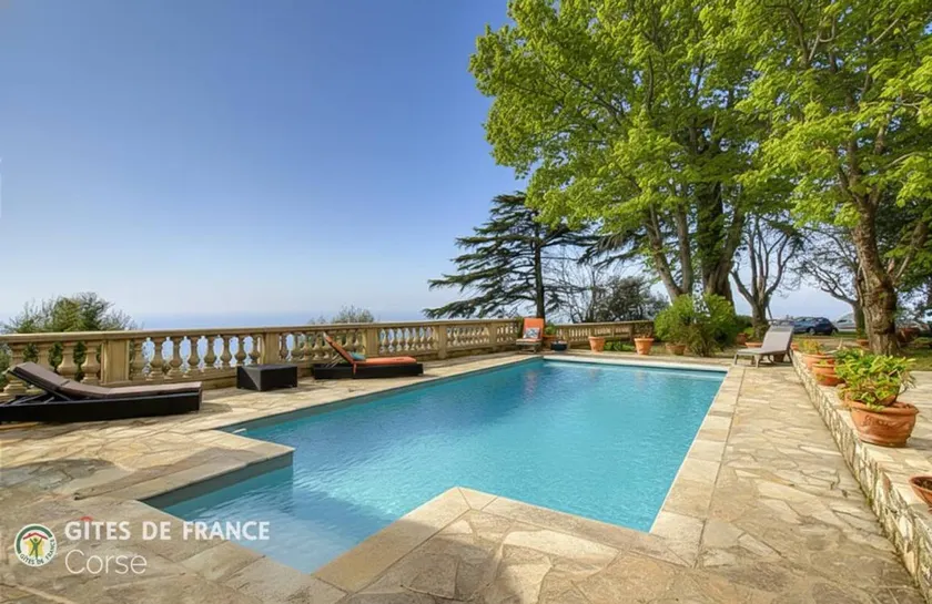 Fully equipped charming gite with terrace, garden & private pool | Sea view | Suitable for remote work | Pets allowed - Image 1