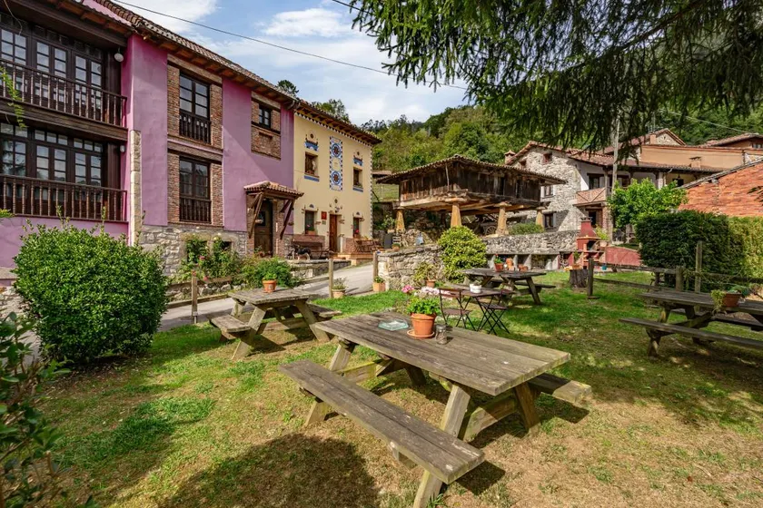 Appartamento con giardino, internet veloce e griglia | Vista sul giardino - Image 1
