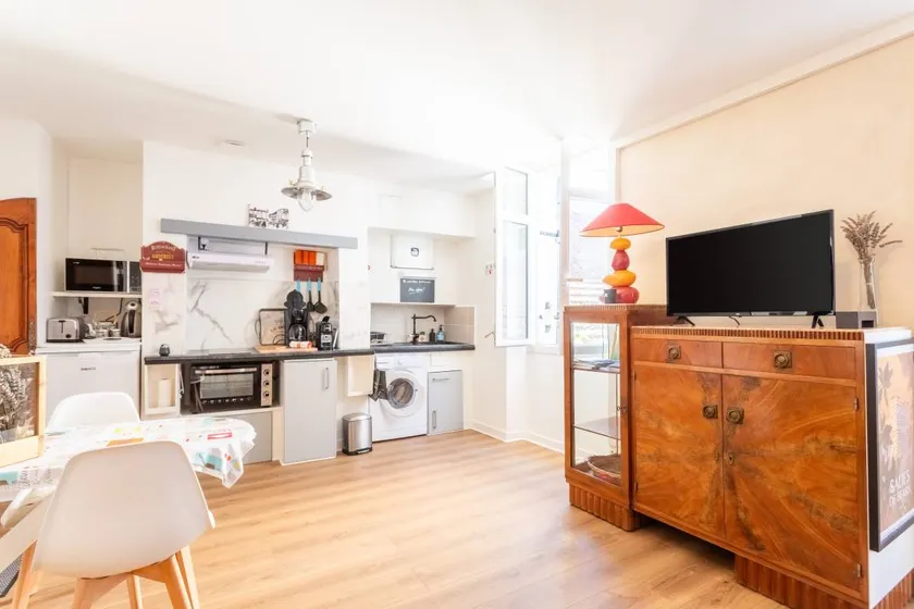 Family-oriented beautiful apartment | Pets are welcome - Image 1