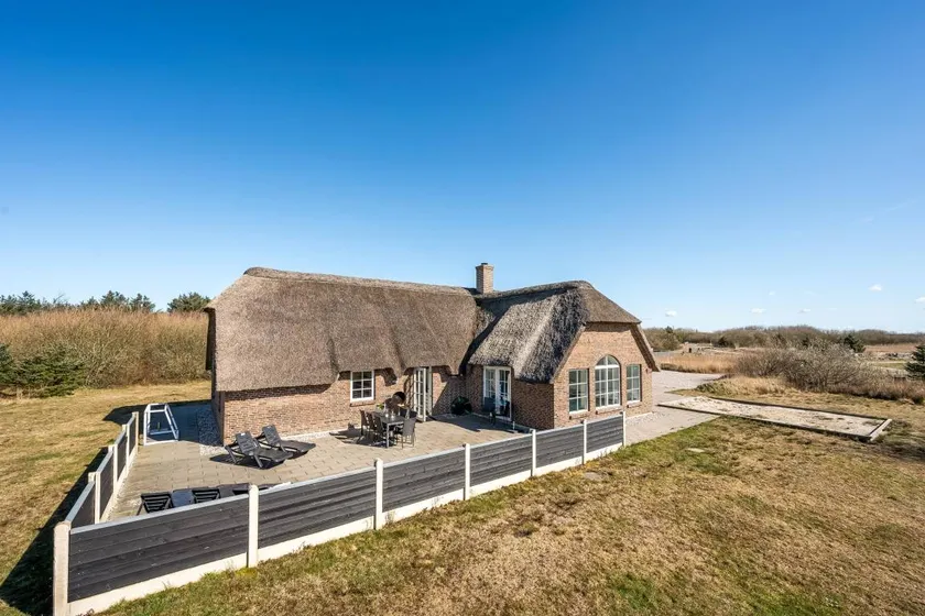 Children-friendly wonderful holiday home with hot tub, pool & sauna | Pets allowed - Image 1