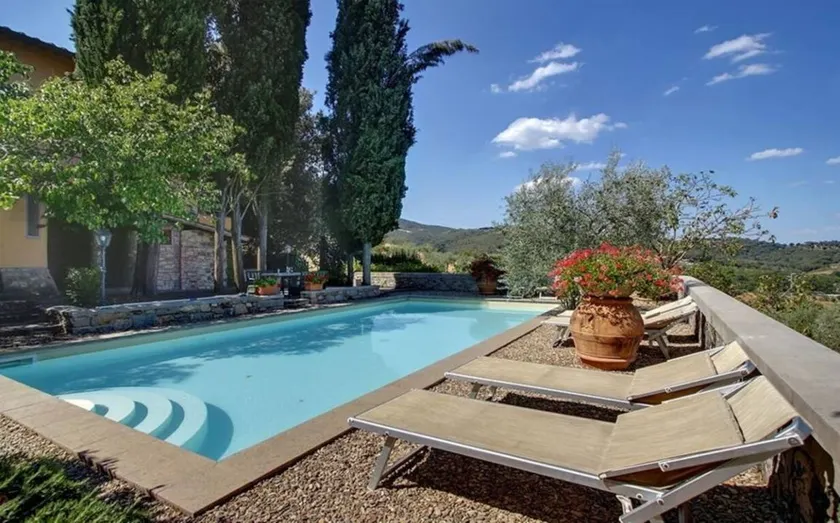 Villa avec jardin, piscine et terrasse | Vue panoramique - Image 1