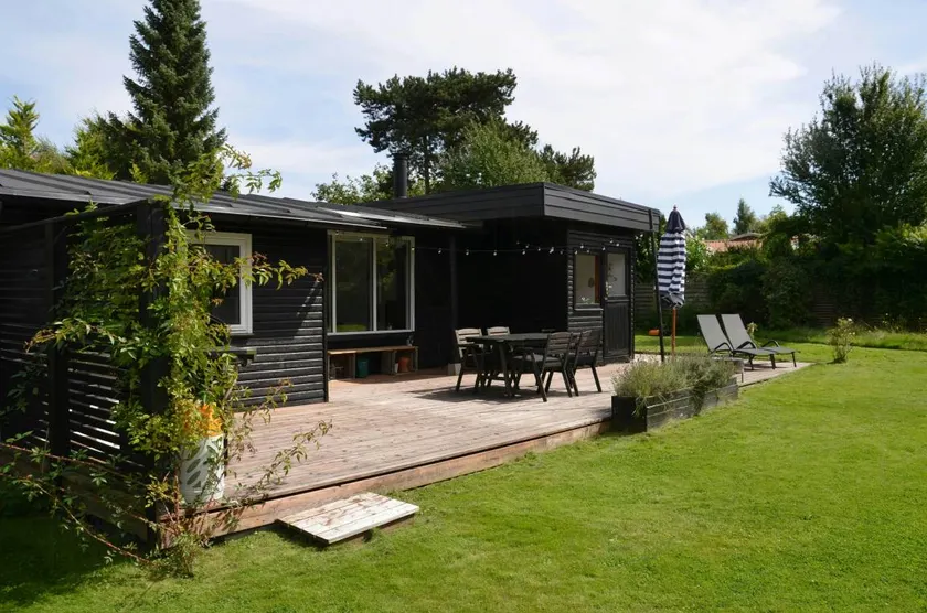 Children-friendly wonderful house with garden, terrace & BBQ - Image 1