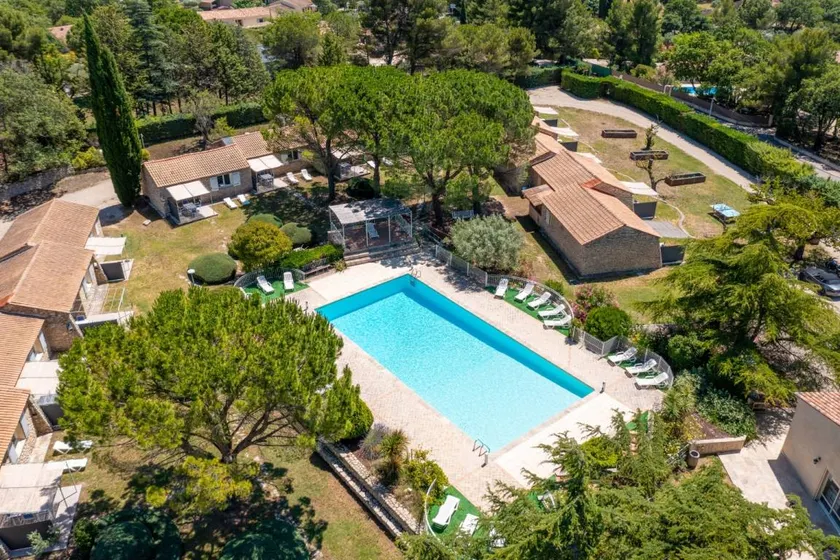 Child-friendly lovely holiday home with barbeque, terrace & pool | Pet-friendly - Image 1