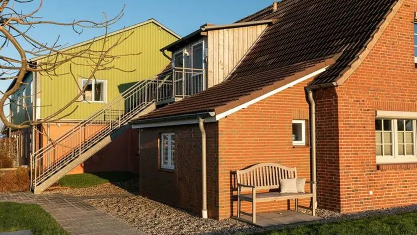 Children-friendly apartment with BBQ, terrace & garden - Image 1