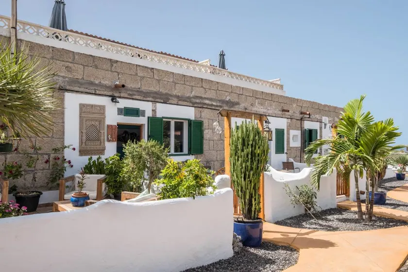 House with BBQ, garden & terrace | Sea view - Image 1
