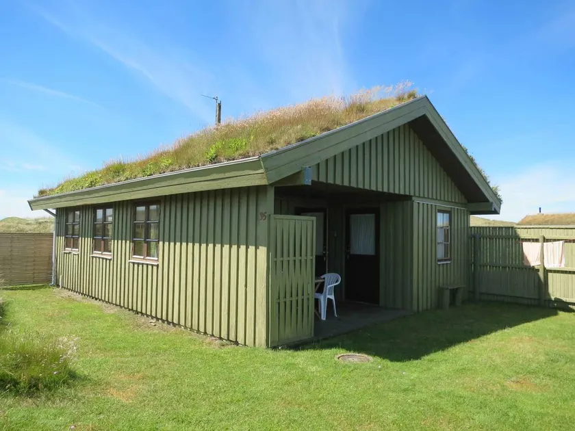 Family-friendly beautiful house | Next to the beach - Image 1