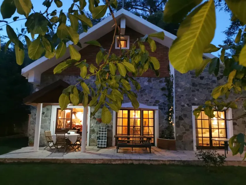 Villa with BBQ - Image 1