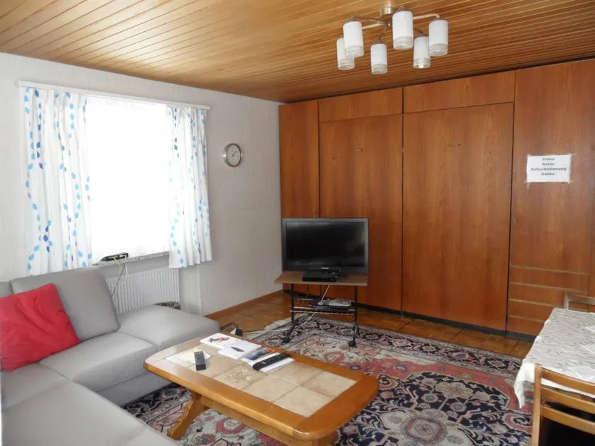 Holiday apartment with garden - Image 1