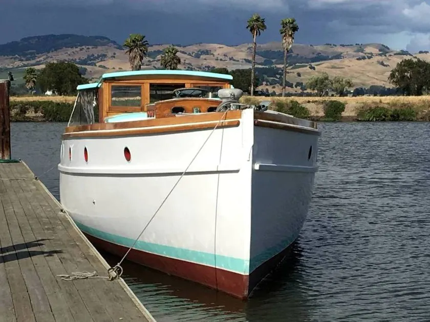 Fabulous Yacht Rental for a Unique Glamping Getaway in Bay Area, California - Image 1