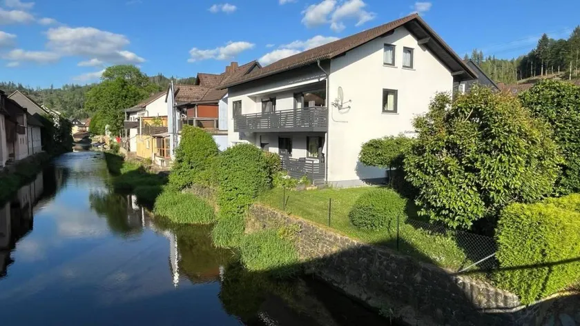 Kinderfreundliche Ferienwohnung mit Terrasse, Grill und Garten - Image 1