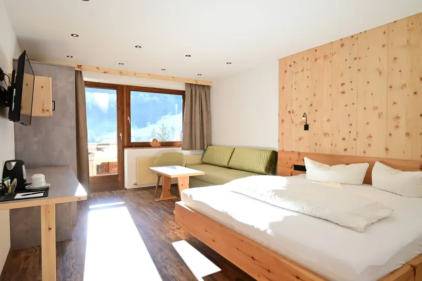 Habitación compartida apta para familias con sauna y jardín | Vista panorámica | Junto al esquí - Image 1