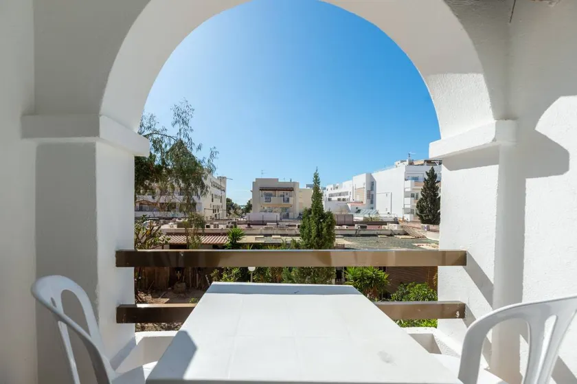 Lovely apartment with terrace & garden | Close to the beach - Image 1
