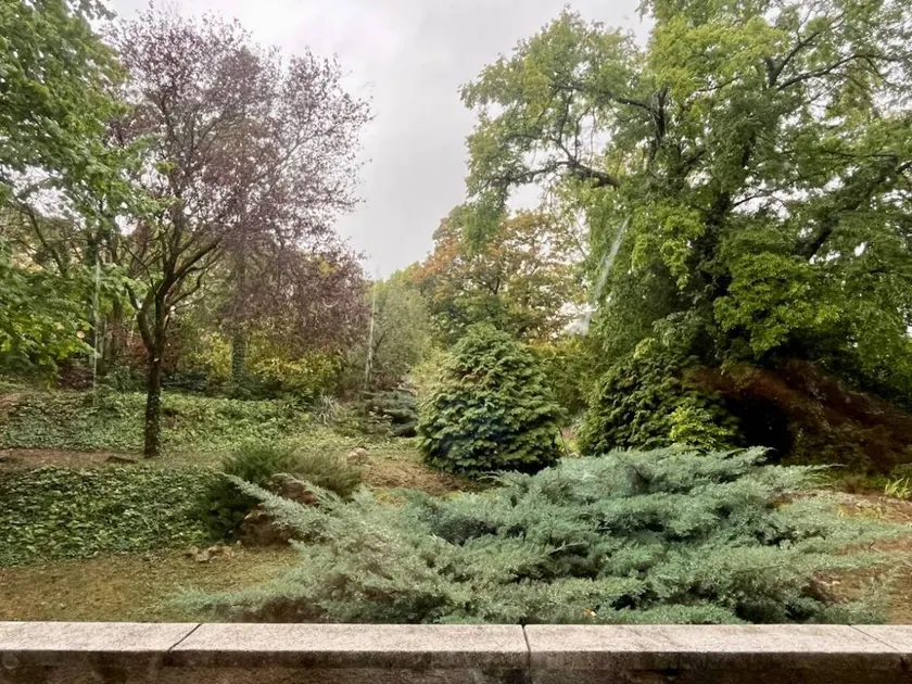 Szirtes út, Budapest - Image 1