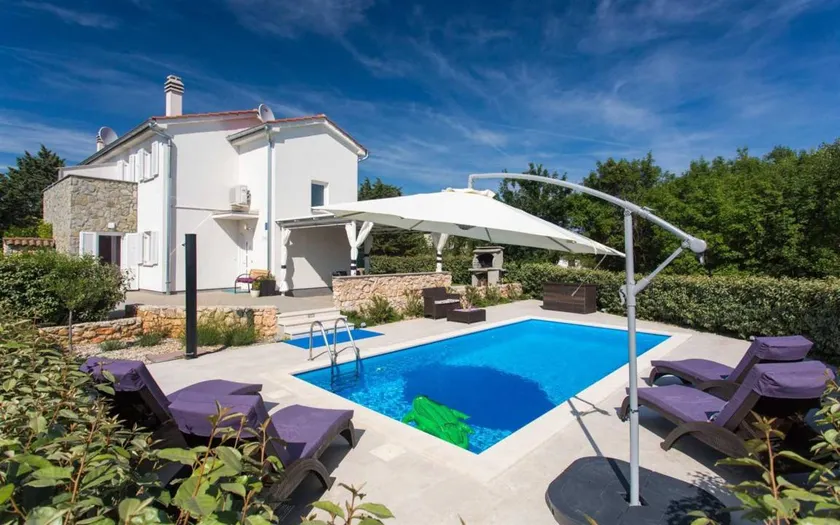 Apartment with terrace, garden & BBQ - Image 1