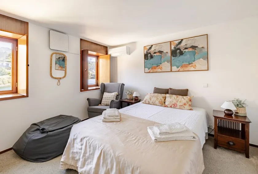 Waterfront House · Gerês - Image 1