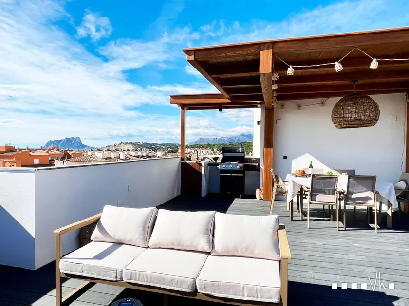 Fully equipped flat with garden, private pool & terrace | Close to the beach | Pets are welcome - Image 1