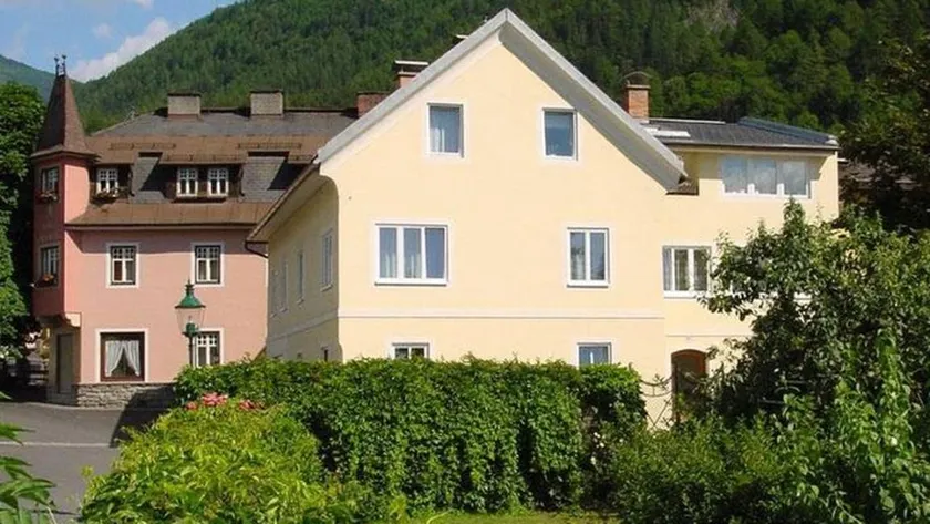 Family-oriented wonderful apartment with barbeque & garden - Image 1