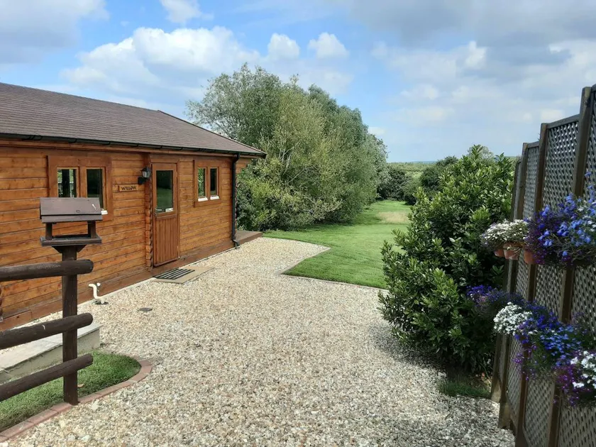Family-friendly lovely cottage with garden | Pets are welcome - Image 1
