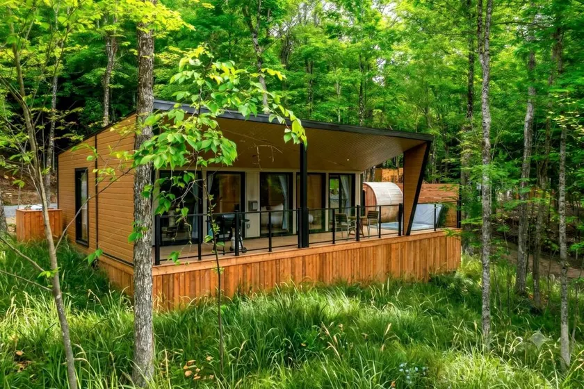 Unforgettable Glamping Experience in Mont Tremblant With Winter Sports - Image 1