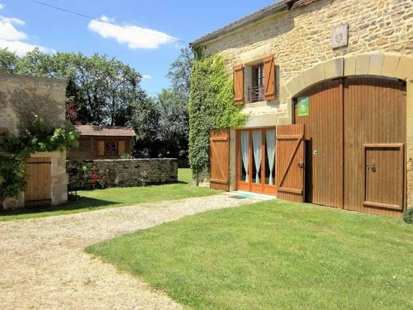 Cottage with barbeque & garden - Image 1