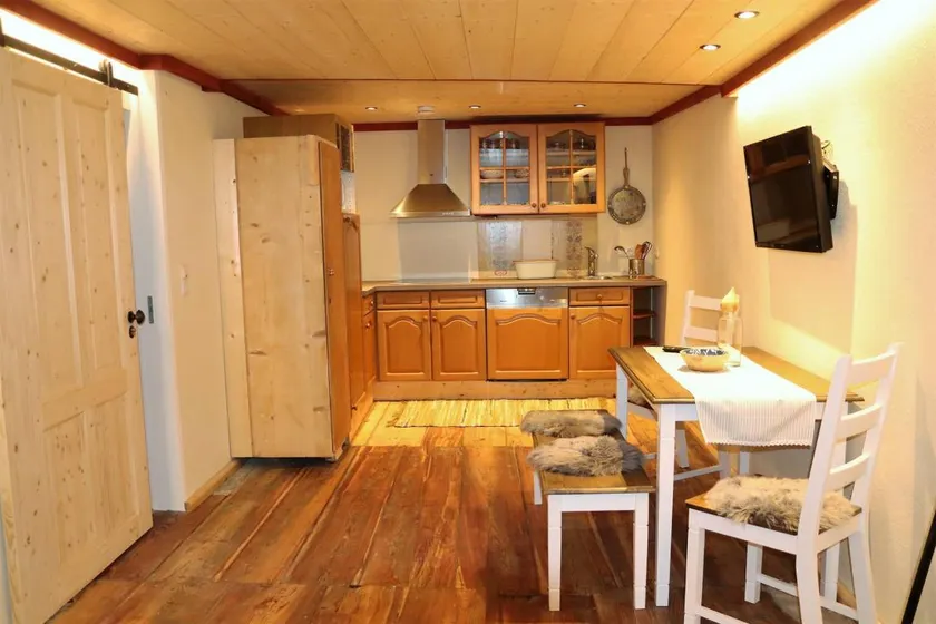 Holiday apartment | Suitable for remote work - Image 1