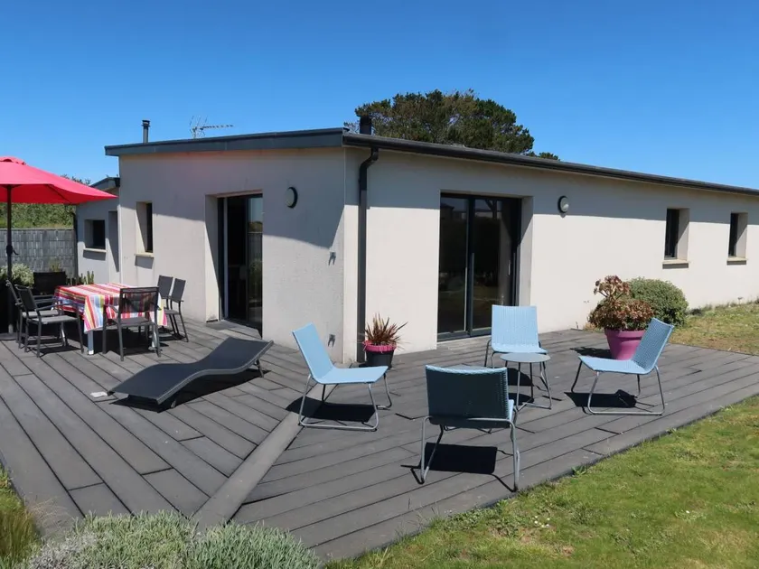 Agréable maison de vacances entièrement équipée avec jardin, barbecue et terrasse | À côté de la plage | Avec animaux autorisés - Image 1