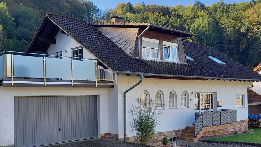 Agréable appartement de vacances avec terrasse et barbecue | Vue panoramique - Image 1